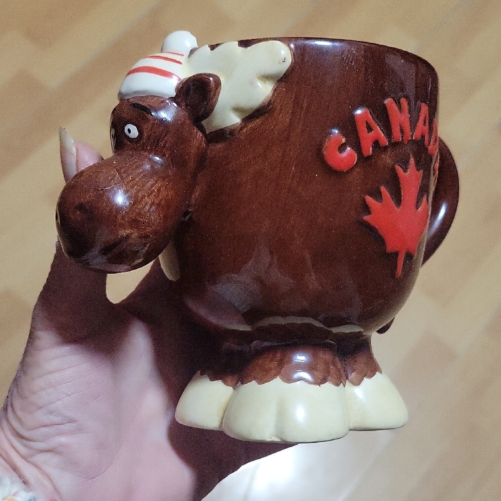 Brown Moose Mug~ Canada